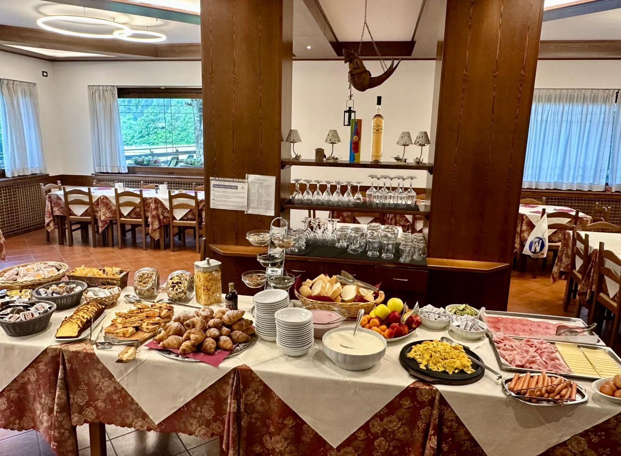 Hotel Diana Auronzo di Cadore Ngoại thất bức ảnh